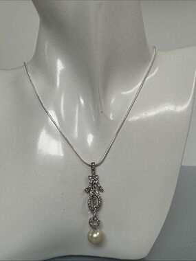 925 Sterling Silver Pearl Drop Pendant Necklace
